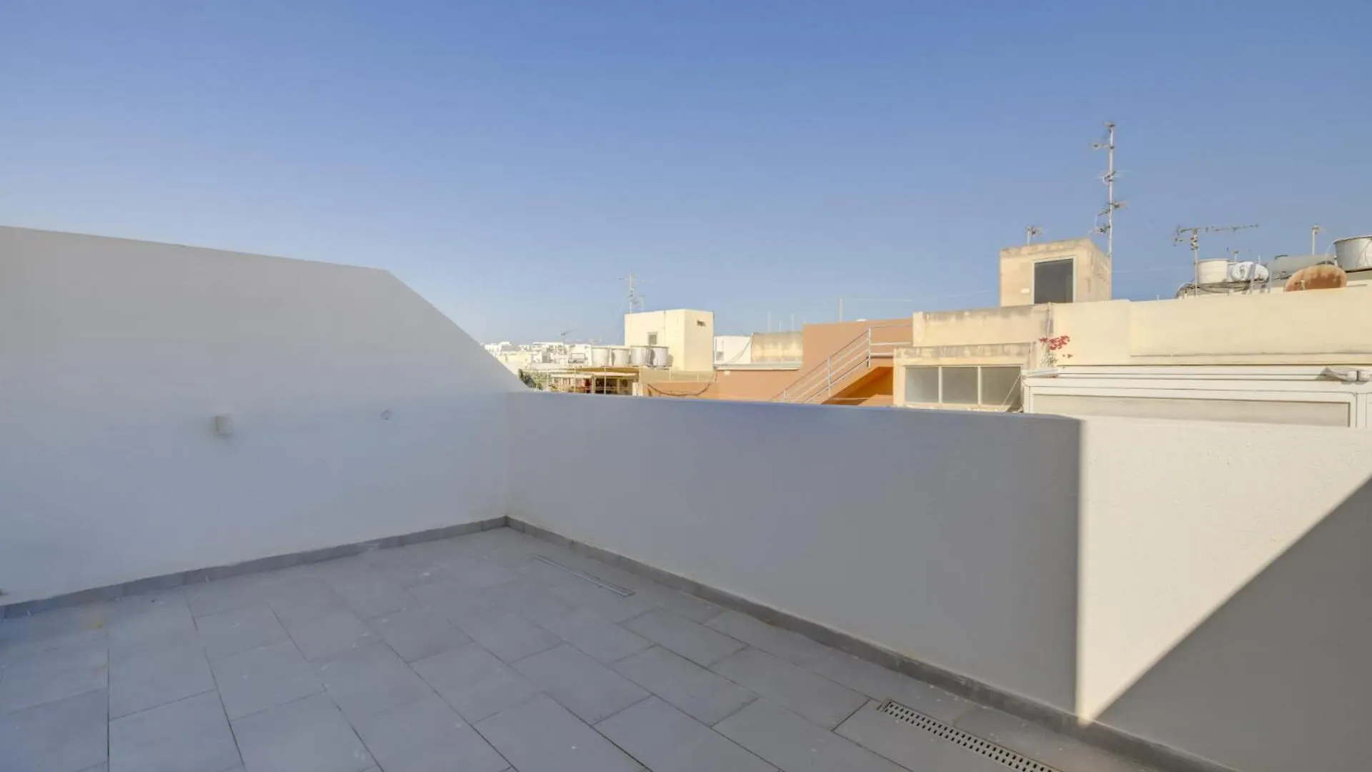 Daire Stunning Penthouse In Msida Your Perfect Getaway