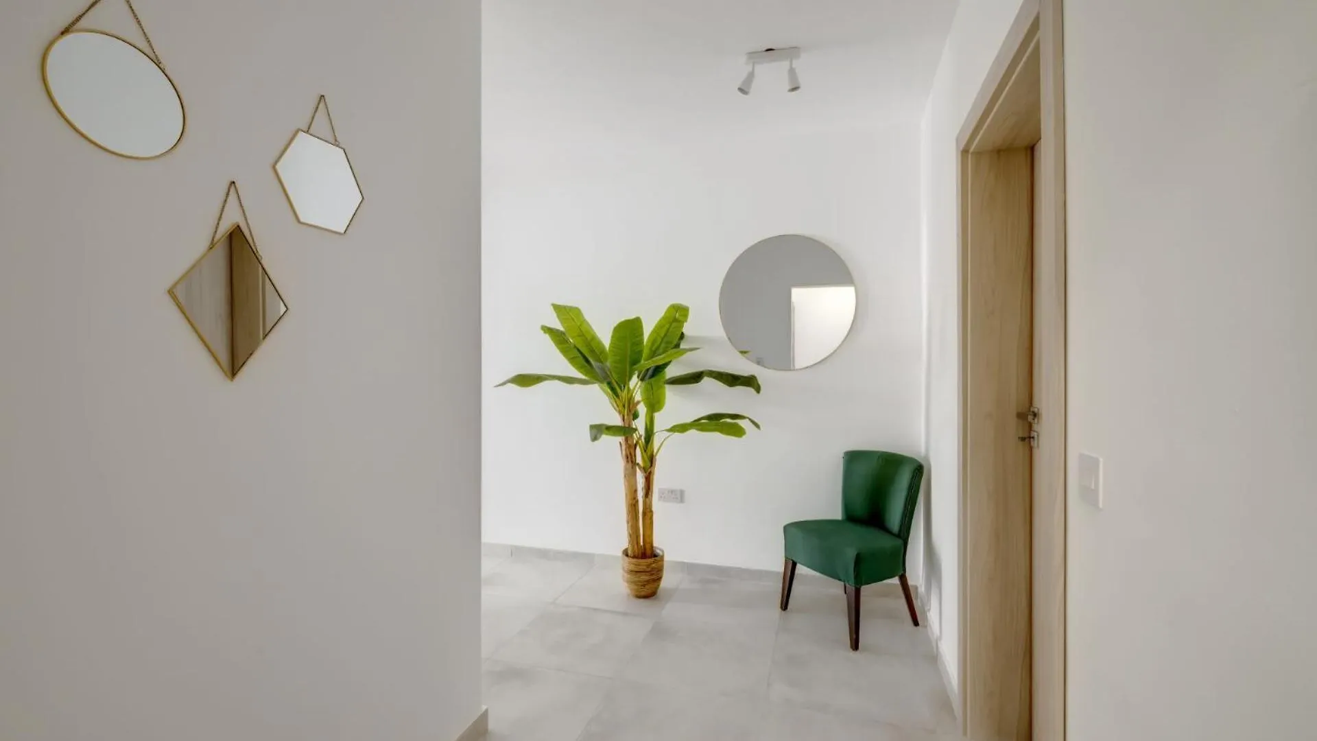 Stunning Penthouse In Msida Your Perfect Getaway Daire