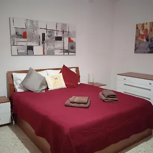 University Area Apartament